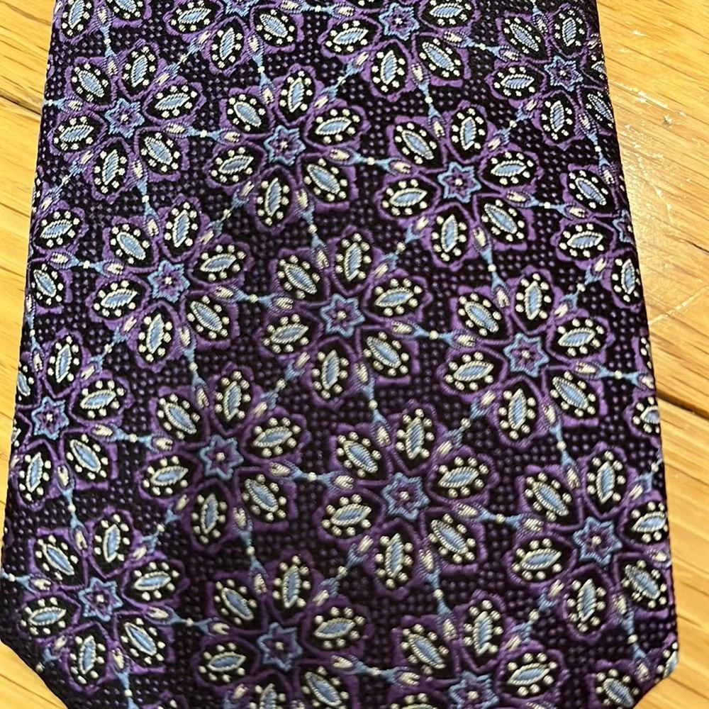 NWT Joseph Abboud Purple Floral Medallion Silk Tie